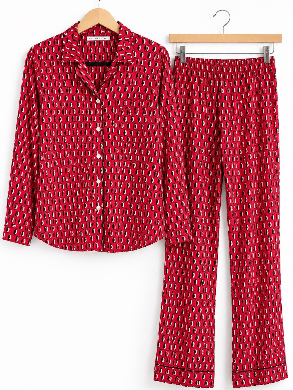 Victoria’s Secret Red Penguin Print Pajama Set Medium Cotton Button Front